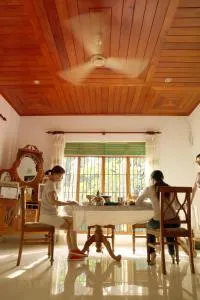 Lumbini Villa - Walagedera