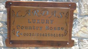Lardas Luxury Country House