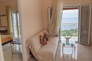 Brentanos Apartments - A - View of Paradise Corfu Greece