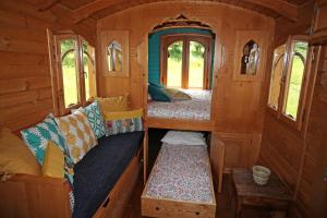 Maisons d'hotes Roulottes Montagne Pyrenees : photos des chambres