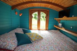 Maisons d'hotes Roulottes Montagne Pyrenees : photos des chambres