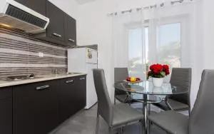 Apartment Mimi - Draga