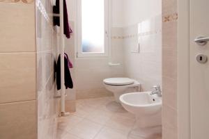Appartamento Deluxe con 2 Camere da Letto e Vista Lago - Salita Genazzini, 4