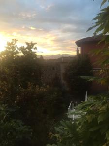 Chambre Lit Queen-Size - Vue sur Jardin