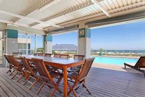 Beachfront Apartment at Seaspray in Blouberg