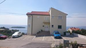 Apartment Ela - Sea View 