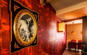 Maison Au Cheval Noir