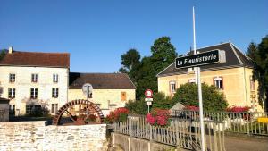 B&B / Chambres d'hotes Moulin de la Fleuristerie : photos des chambres