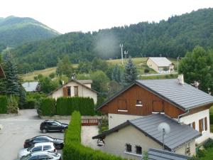 Appartements Les Serintes : photos des chambres