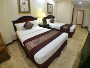 Cindy Kelly Hotel