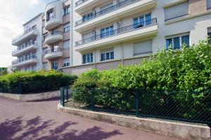 Appart'hotels Sejours & Affaires Paris-Nanterre : photos des chambres