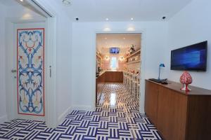 Deluxe Double or Twin Room with Balcony