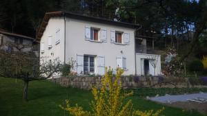 Appartement Gite AURIVES Le Cheylard Frankreich