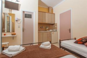 Tasoula Studios & Apartments Lefkada Greece