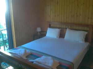 Bungalow (5 Adults)