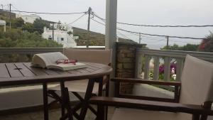 Elia Apartments Tinos Greece