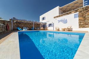 Crystal Villa I Paros Greece