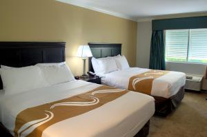 Queen Room with Two Queen Beds - Non-Smoking room in Quality Inn Ft. Morgan Road-Hwy 59