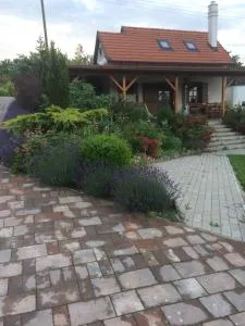 Vörösmál Vendégház - Pécsely