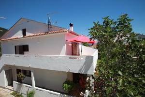 Apartments Reljic with Terrace