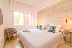 VACATION MARBELLA l Golden Mile Oasis l Family friendly l Next to the beach and Puente Romano l 24-7 Security