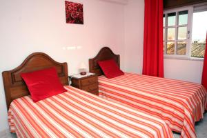 Villa V4 com Piscina Privada a 400 metros da Praia