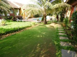 Services (Self Catering) Villas 8 and 9