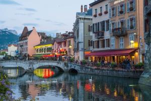 Hotels Campanile Annecy - Cran Gevrier : photos des chambres