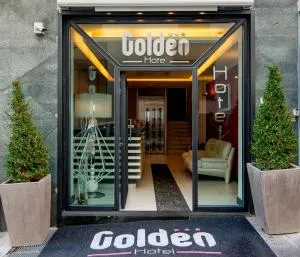 Golden Hotel - نابولي