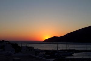 Simeon Rooms & Apartments Sifnos Greece