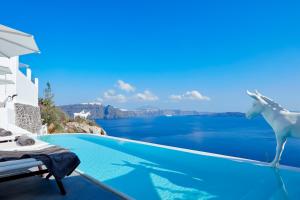 Canaves Oia Sunday Suites Santorini Greece