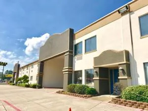 Knights Inn Longview - Jefferson