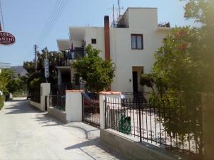 Arleta's Sunny Guesthouse Thassos Greece