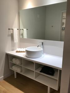 King Room - Environmentally Friendly room in GreenPoint Hotel Kissimmee