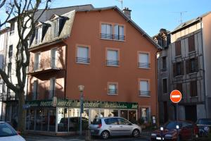 1 star hotel Hotel Le Charleston Rodez Francia
