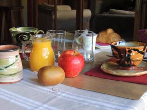 Hotels Hotel Restaurant du Plomb du Cantal : photos des chambres