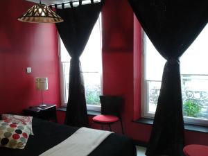 B&B / Chambres d'hotes Au Jardin des Deux Ponts : photos des chambres