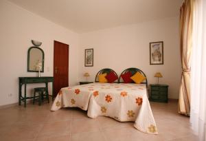 Two-Bedroom Apartment with Balcony room in Apartamentos Turisticos Coral do Vau