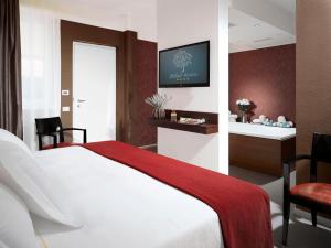 Blue Relais Maggiore