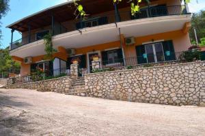 Rania Apartments Lefkada Greece