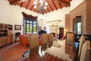 Villa Los Balcones