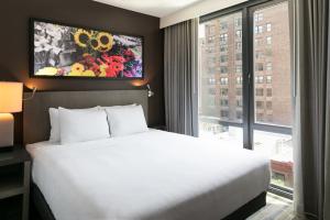 Den Guestroom with King Bed room in Hyatt House New York/Chelsea