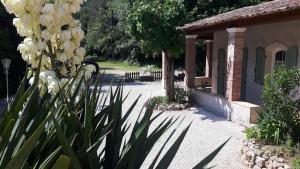 Maisons de vacances Bastide Du Maoupas Gites : photos des chambres