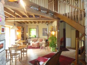 B&B / Chambres d'hotes La Haute Gilberdiere : photos des chambres