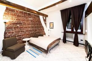 Garibaldi Apartment - Red lights district