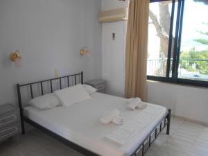 Mina Apartments Poros-Island Greece