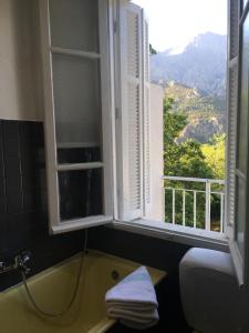 B&B / Chambres d'hotes 1er Consul : Chambre Double - Vue sur Montagne