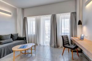 Naves Suites