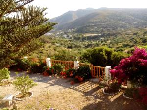 Drakano Rooms Ikaria Faros
