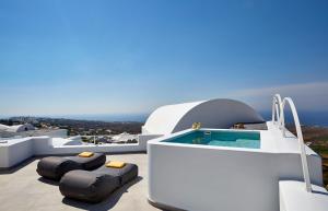 Aperanto Suites Santorini Greece